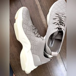 Steve Madden Sneakers